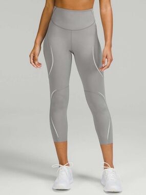 NWOT Lululemon Base Pace High-Rise Reflective Crop 23" Gull Grey